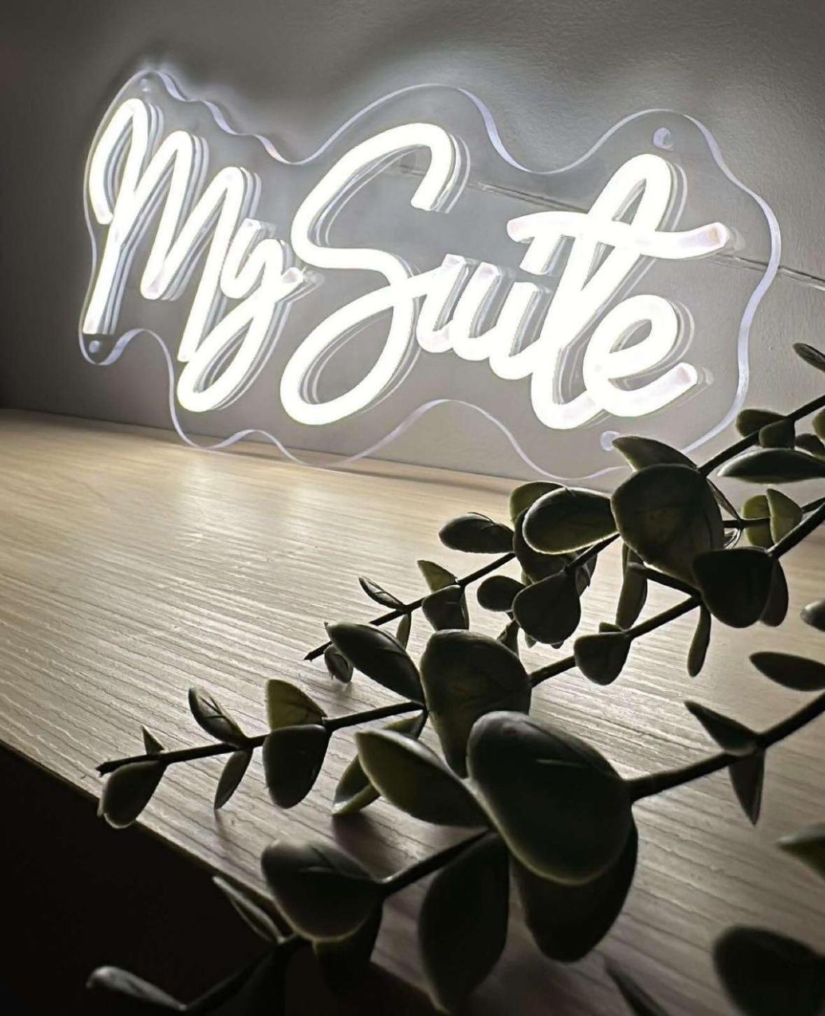 My Suite Bourgoin-Jallieu Dış mekan fotoğraf